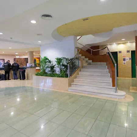 Obelisco Плайя-де-Пальма